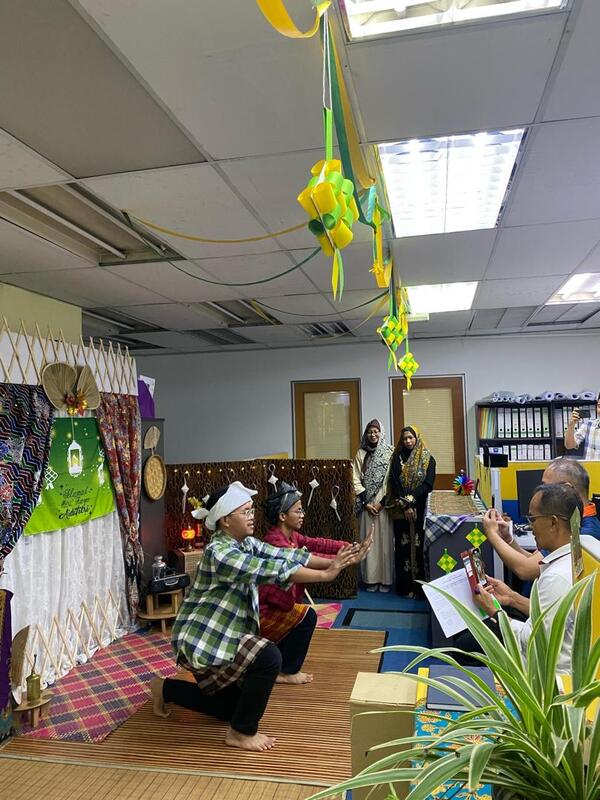 Office Decoration Placeholder